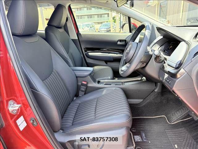 Toyota AQUA 2021-08 7960474-8