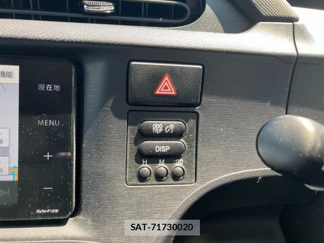 Toyota AQUA 2012-12 7960502-20