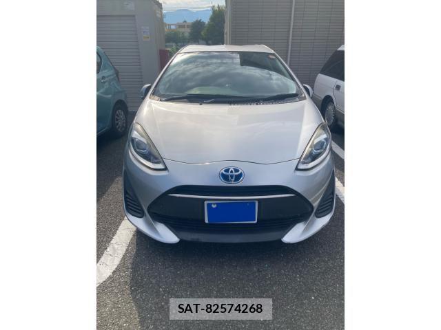 Toyota AQUA 2017-12 7960490-2