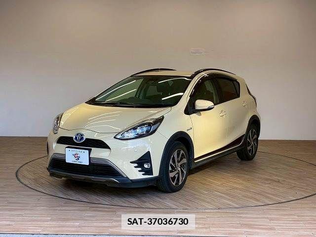 Toyota AQUA 2017-10 7960473-13