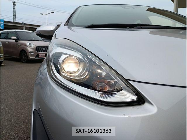 Toyota AQUA 2017-12 7960481-20