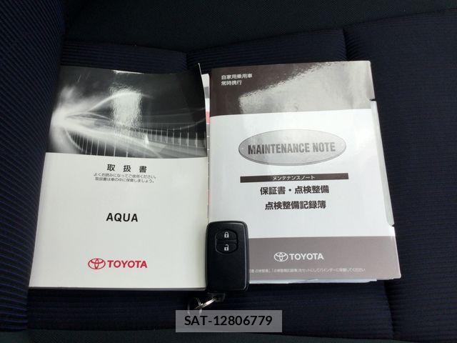 Toyota AQUA 2017-06 7960480-19