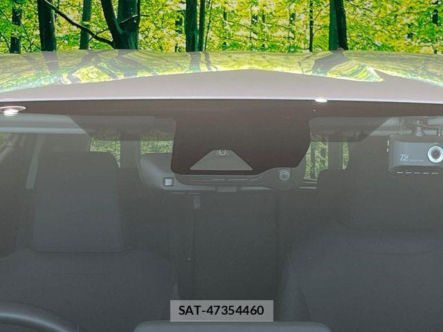Toyota AQUA 2024-08 7960465-4