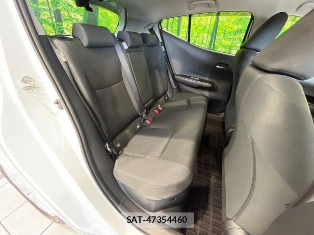 Toyota AQUA 2024-08 7960465-8