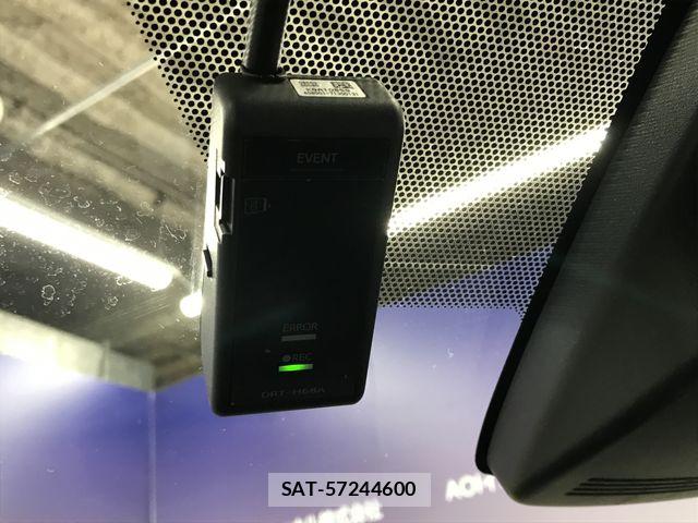 Toyota AQUA 2018-11 7960478-18