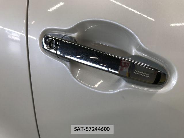 Toyota AQUA 2018-11 7960478-22