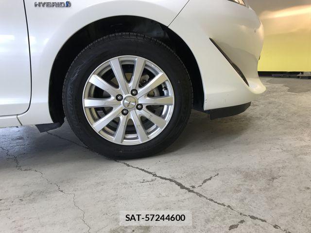 Toyota AQUA 2018-11 7960478-27