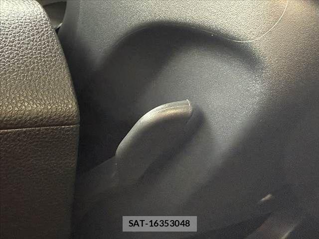 Toyota AQUA 2021-11 7960479-29