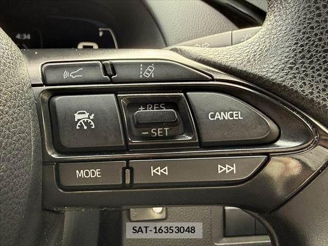 Toyota AQUA 2021-11 7960479-5