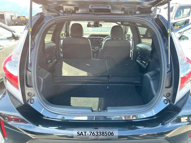 Toyota AQUA 2019-03 7960476-9