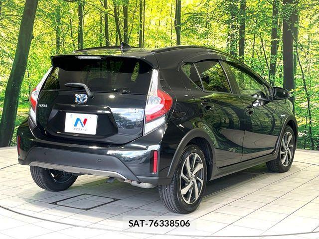 Toyota AQUA 2019-03 7960476-16