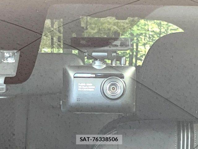 Toyota AQUA 2019-03 7960476-5