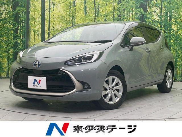 Toyota AQUA 2021-07 7978466-0