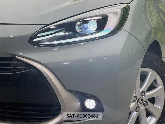 Toyota AQUA 2021-07 7978466-11