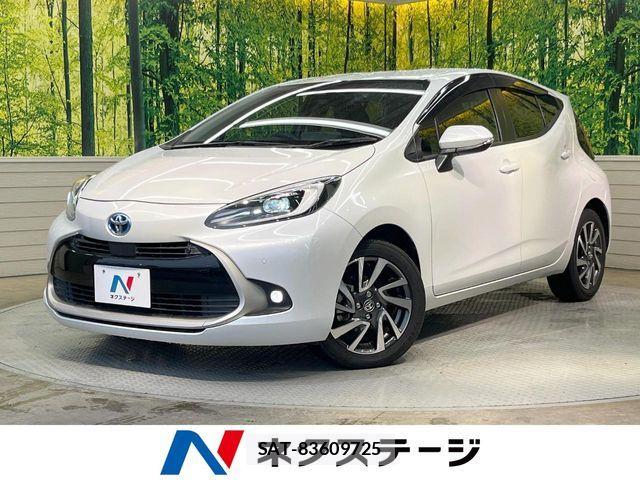 Toyota AQUA 2022-01 7978461-0