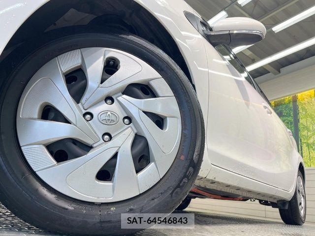 Toyota AQUA 2021-06 7978473-12