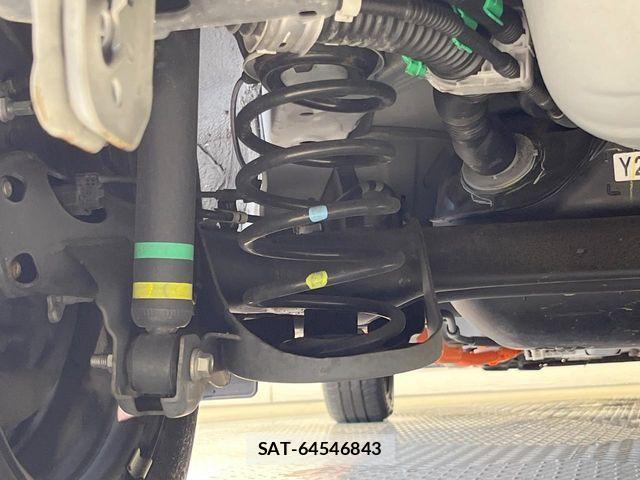 Toyota AQUA 2021-06 7978473-19