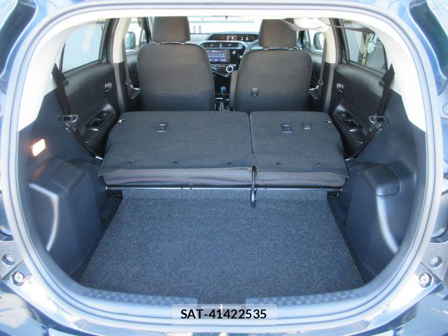 Toyota AQUA 2019-03 7978475-17
