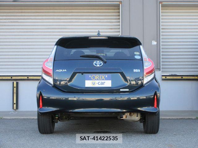 Toyota AQUA 2019-03 7978475-22
