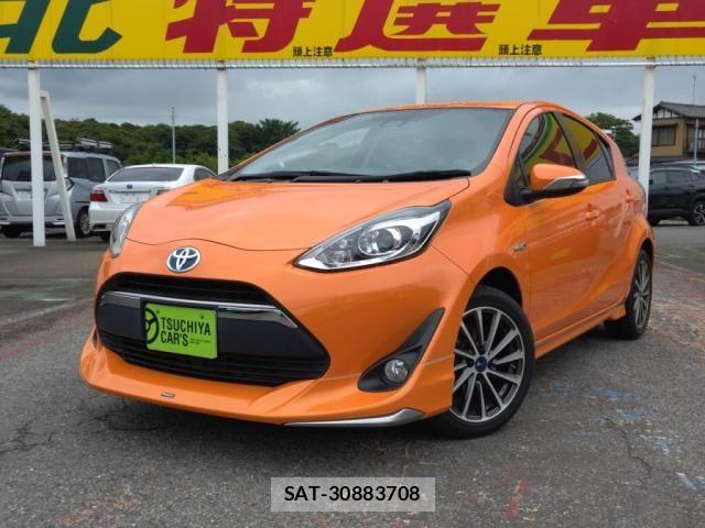 Toyota AQUA 2019-03 7978469-0