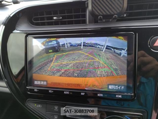 Toyota AQUA 2019-03 7978469-17