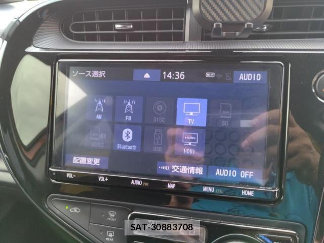 Toyota AQUA 2019-03 7978469-18