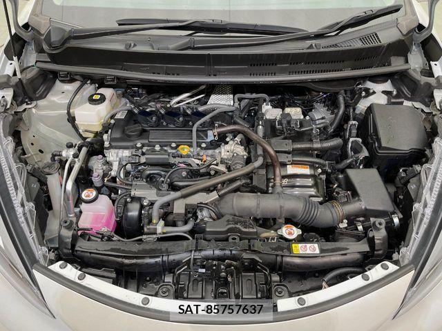 Toyota AQUA 2023-11 7978462-17