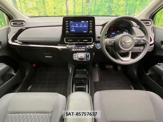 Toyota AQUA 2023-11 7978462-1