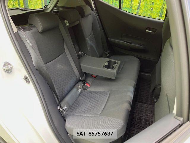 Toyota AQUA 2023-11 7978462-8