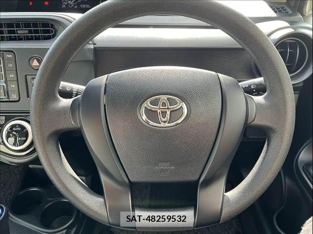 Toyota AQUA 2021-04 7978479-19