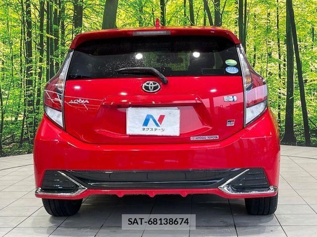 Toyota AQUA 2019-06 7978468-11