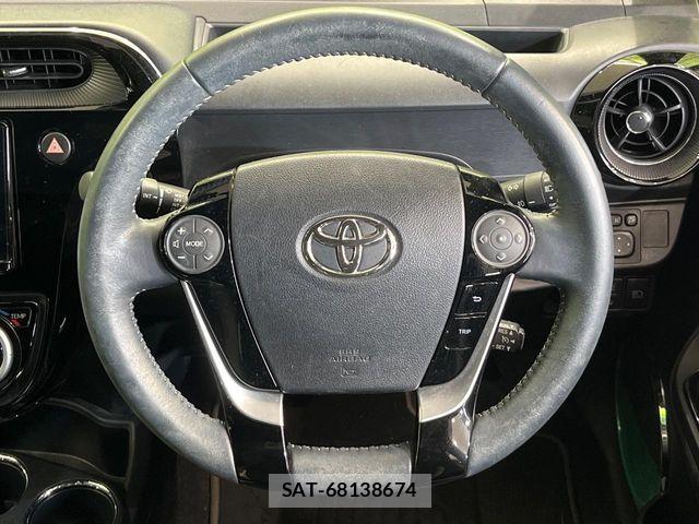 Toyota AQUA 2019-06 7978468-15