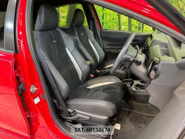 Toyota AQUA 2019-06 7978468-6