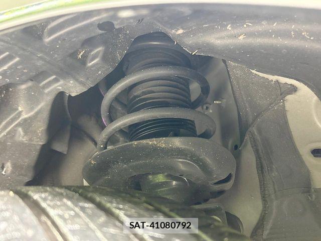 Toyota AQUA 2024-08 7978460-19