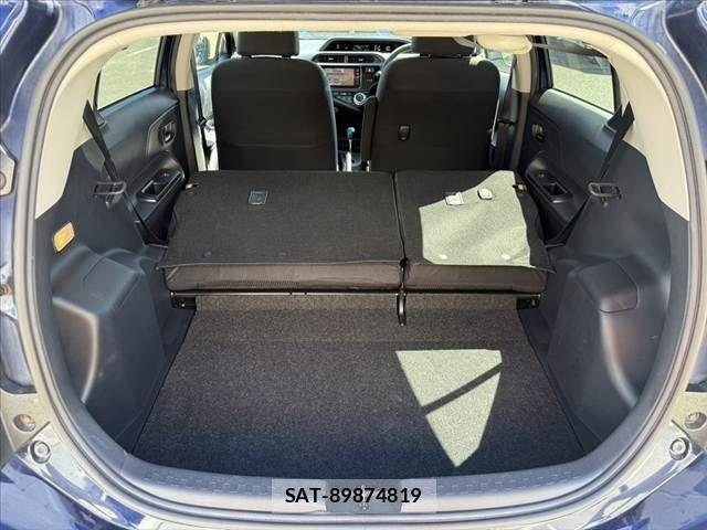 Toyota AQUA 2016-07 7978490-20
