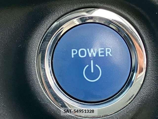 Toyota AQUA 2018-09 7978472-11