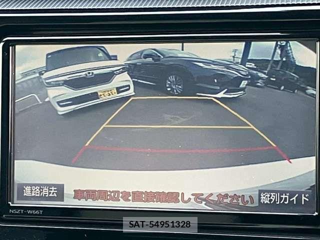 Toyota AQUA 2018-09 7978472-1