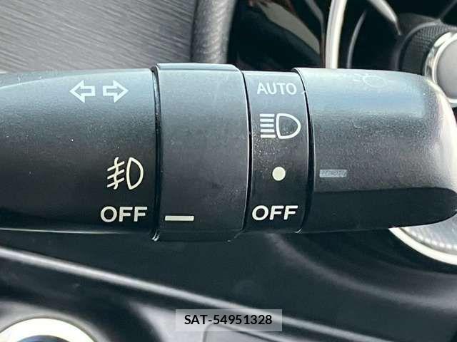 Toyota AQUA 2018-09 7978472-6