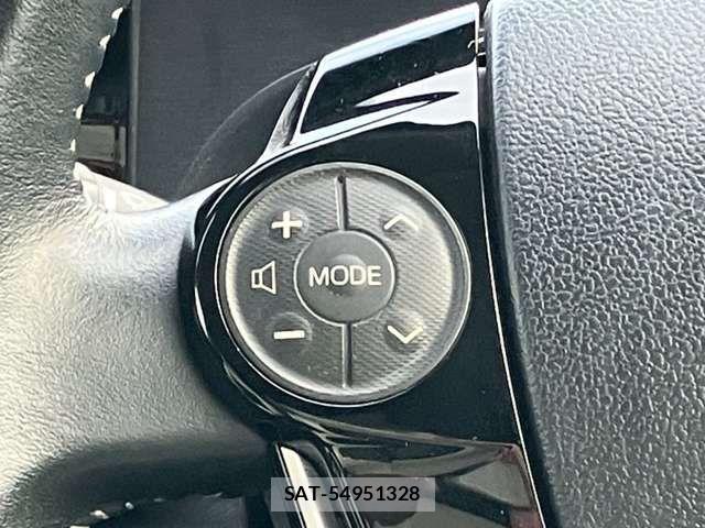 Toyota AQUA 2018-09 7978472-8