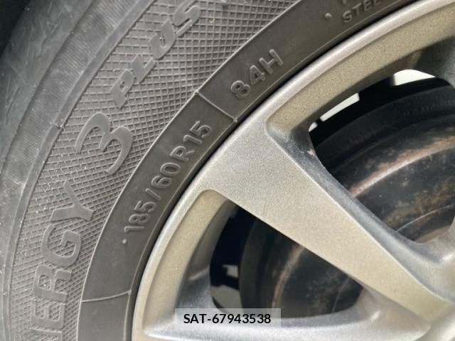 Toyota AQUA 2018-04 7978498-6
