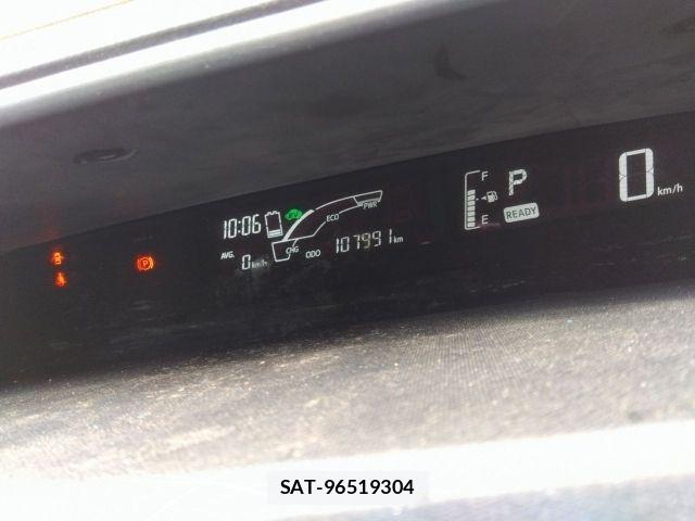Toyota AQUA 2016-04 7978495-3