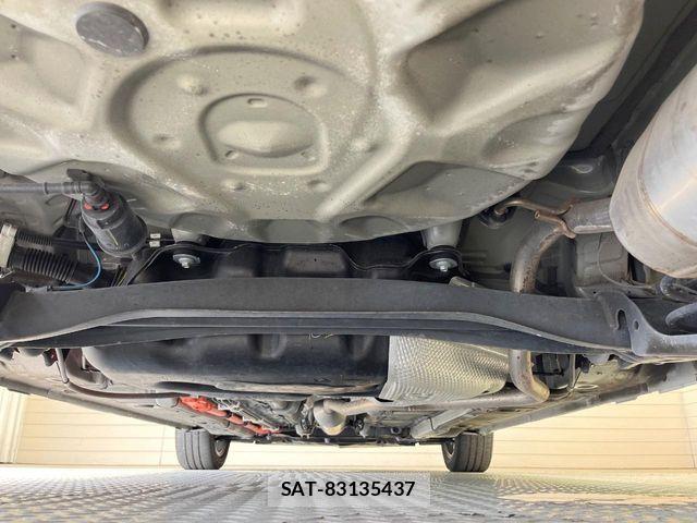 Toyota AQUA 2021-08 7978465-18