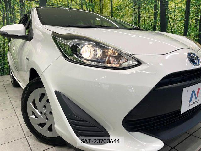 Toyota AQUA 2019-06 7978489-11