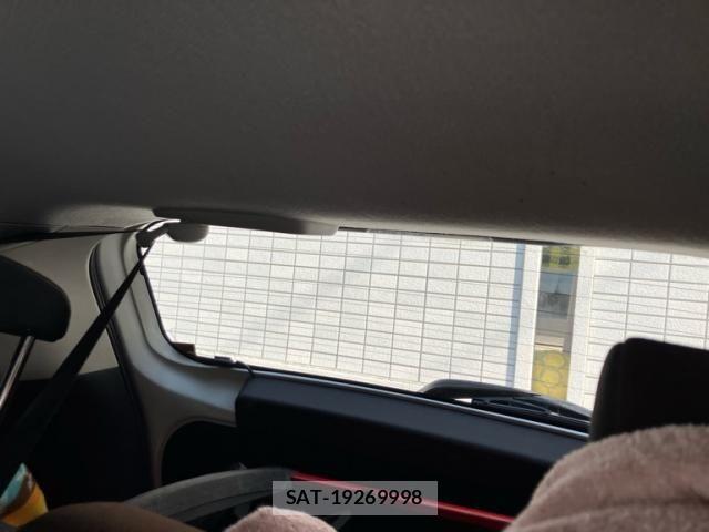 Toyota AQUA 2012-04 7978497-9