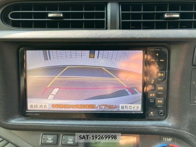 Toyota AQUA 2012-04 7978497-18