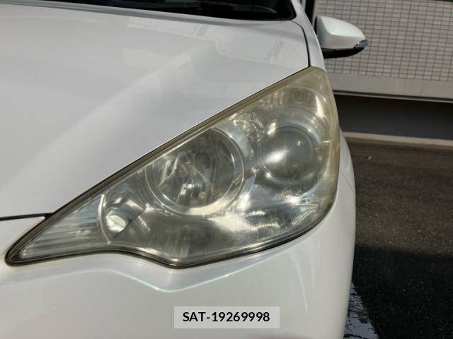 Toyota AQUA 2012-04 7978497-4