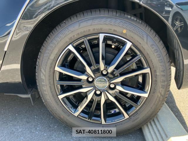 Toyota AQUA 2019-09 7978485-9