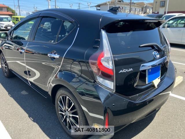 Toyota AQUA 2019-09 7978485-5