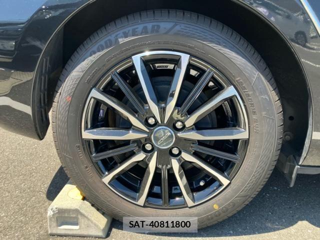 Toyota AQUA 2019-09 7978485-8