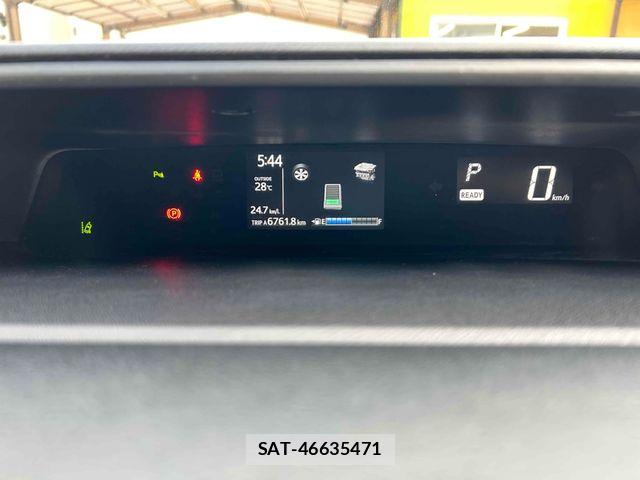 Toyota AQUA 2018-05 7978478-18